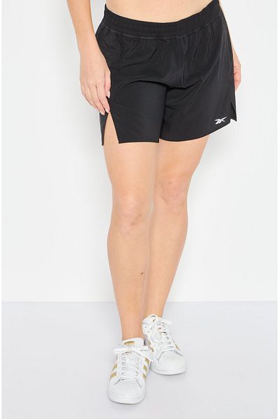 Reebok شورت تدريب رياضي نسائي بشعار العلامة التجارية، أسود
