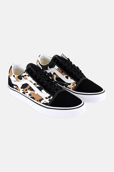 Vans Women Lace Up Skate Shoes, Black
