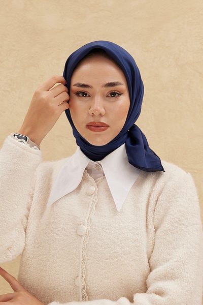 Silk Home Μακρύ γυαλιστερό βραδινό κασκόλ - Navy Blue