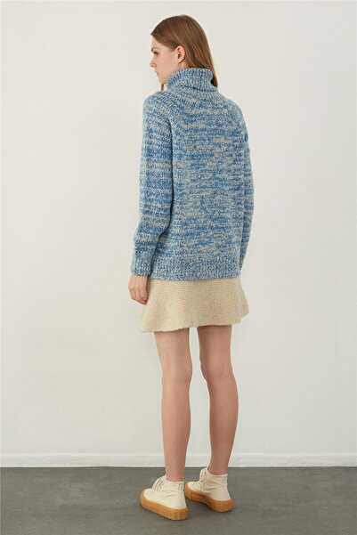 SHERIN Індиго-синій трикотажний светр з рибальським коміром і текстурованою фактурою