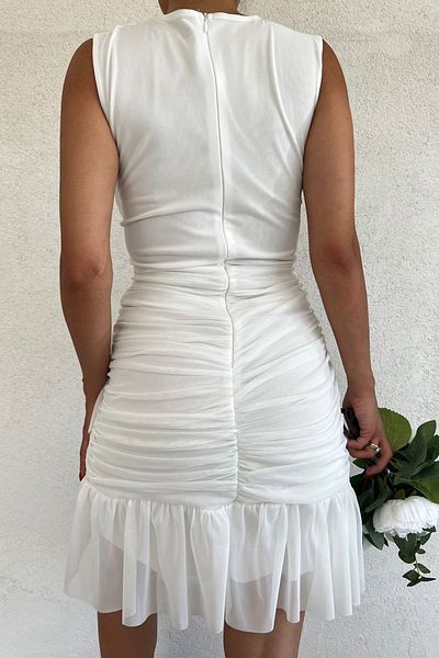 lovebox Țesătură din tul căptușită, decolteu dublu, design fără mâneci, mini rochie de seară albă 9400