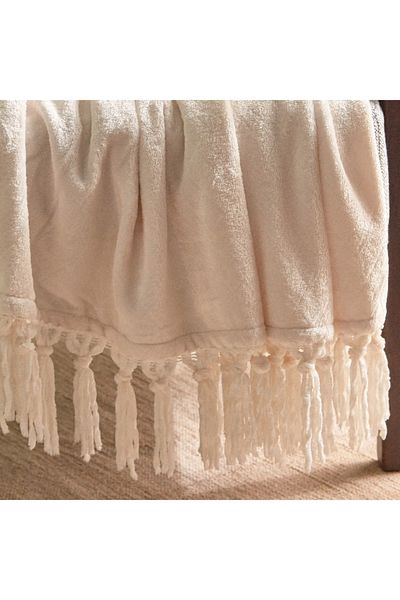 Home Box Lavish Diamond Embossed Throw - 130x180 cm