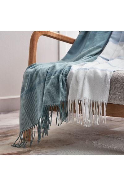 Home Box Bristol Eka Striped Woven Throw with Fringe - 130x170+10 cm