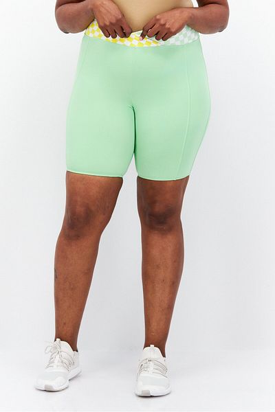 Dippin' Daisy's Women Plus Size Two Tone Basic Shorts, Green