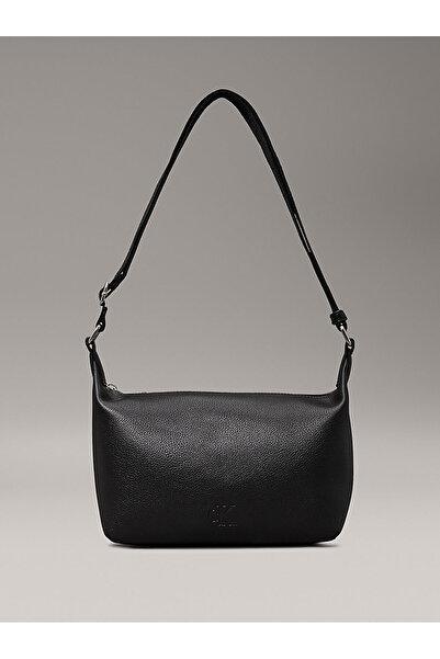Calvin Klein Kadın Siyah Omuz Çantası