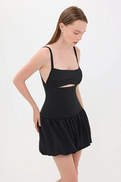 Hiccup Square Collar Midi Dress - Bust Detail