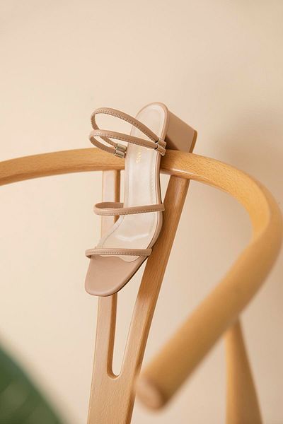 STRASWANS Camren Women's Heeled Leather Sandals Tan