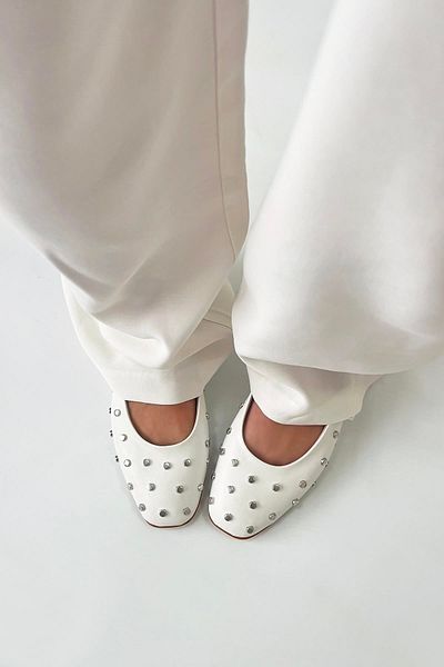 STRASWANS Azure Women's Drop Detail Leather Ballerinas White