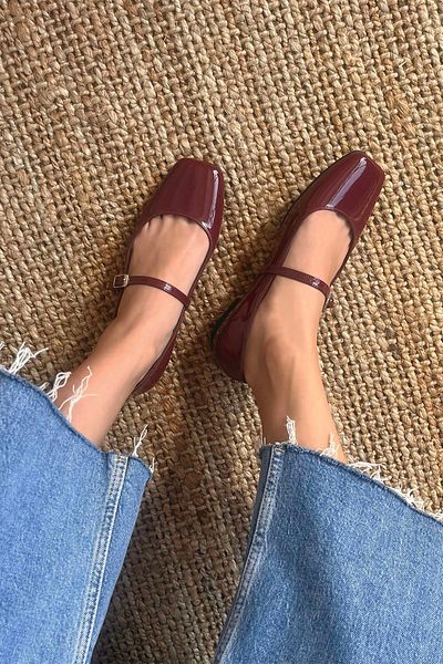 STRASWANS Florina Women's Belt Detail Patent Leather Ballerina Claret Red