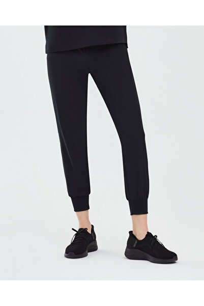 SKECHERS W Micro Coll Daily Jogger Pant Kadın Siyah Eşofman Altı S211078-001