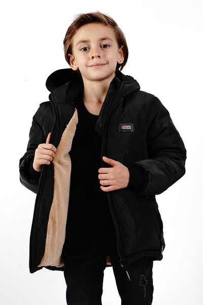 Merdia Water and Wind Proof Men's Coat with Fur Inside and Hood
