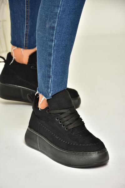 Fox Shoes T 811845302 Černé semišové dámské boty se silnou podrážkou