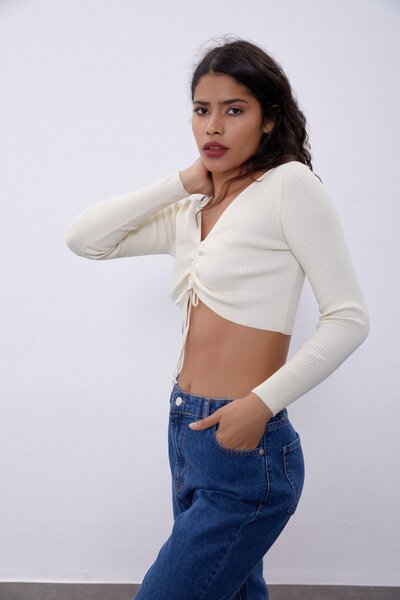 SHERIN V-подібний виріз, звичайний, екрю, жіночий, екрю, V-подібний виріз, декольте, трикотаж, K