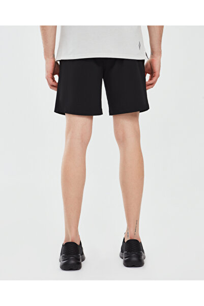 SKECHERS M Micro Collection 7 Inch Walk Short Erkek Siyah Şort S211710-001