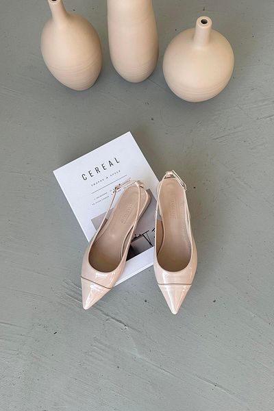STRASWANS Wanda Women's Heeled Patent Leather Shoes Beige