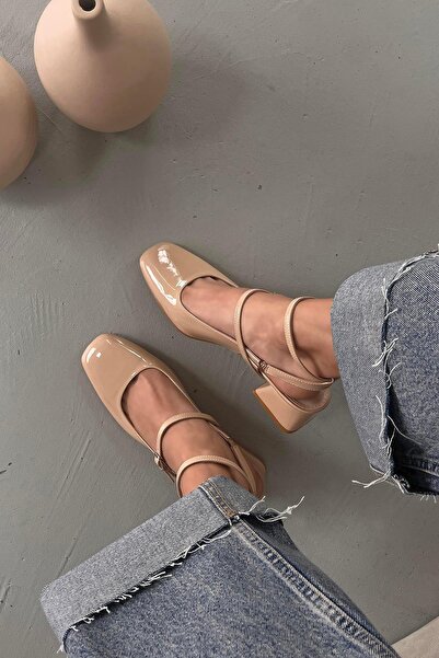 STRASWANS Viola Women's Heeled Patent Leather Shoes Tan