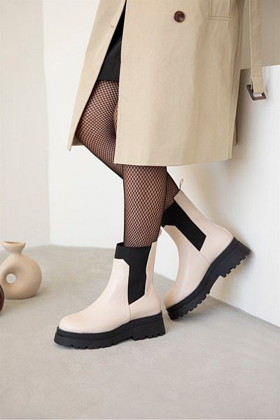 STRASWANS Embers Women's Rubber Detailed Leather Boots Beige-black