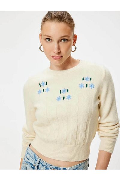 Koton Weicher, strukturierter, floraler Strickpullover mit langen Ärmeln