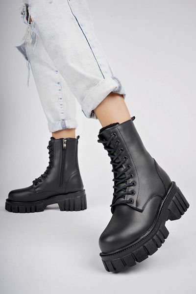 MUGGO Guaranteed Thick Sole - Zippered Lace up Women's Boots