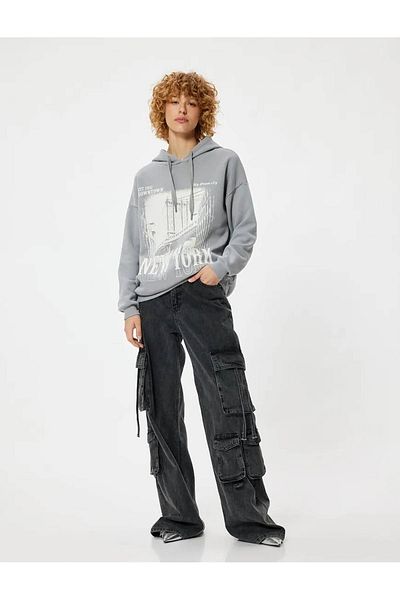 Koton Oversize mikina s dlouhým rukávem a kapucí - Slogan Printed