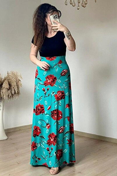 AZRA BUTİK Zielona sukienka z wiskozy - duży wzór róży