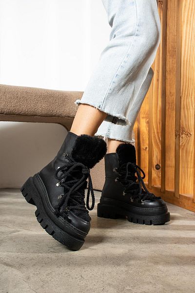 ShoeTek Дамски боти и ботуши Marliva, черни от кожа с кожени връзки и дантела отпред