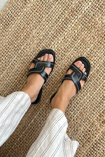 STRASWANS Papuci casual din piele neagră Samira - Femei cu o singură curea
