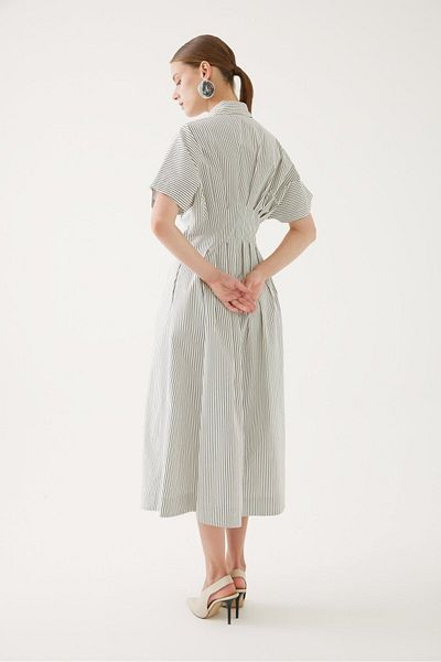 Exquise Rochie midi cu nasturi cu dungi