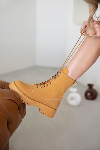 STRASWANS Laura Γυναικείες Αθλητικές Μπότες Nubuck Mustard