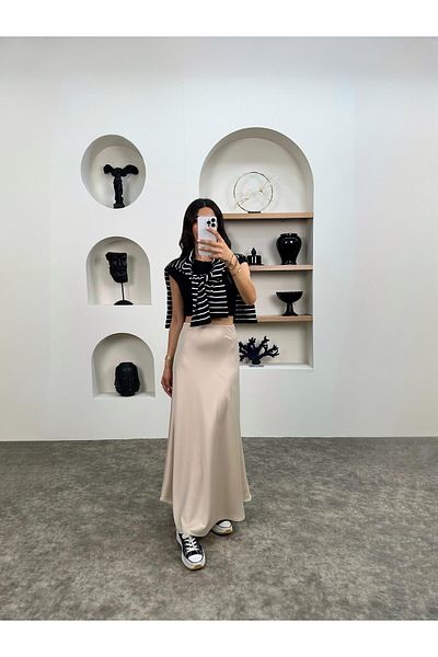 MADAME MELEK Fusta lungă din satin maxi din satin