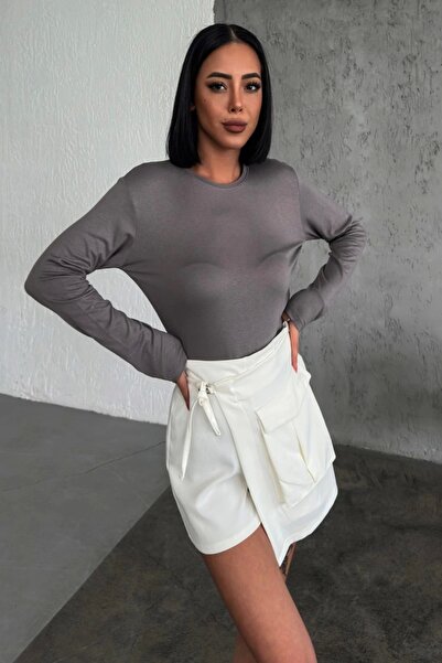 Epilons Άνετο και κομψό μακρυμάνικο μπλουζάκι με λαιμόκοψη από λύκρα βισκόζης χτενισμένο βαμβάκι καπνιστό