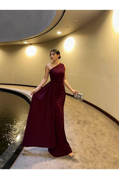 conconmoda ADEL ONE SHOULDER LONG ELEGANT DRESS Claret Red