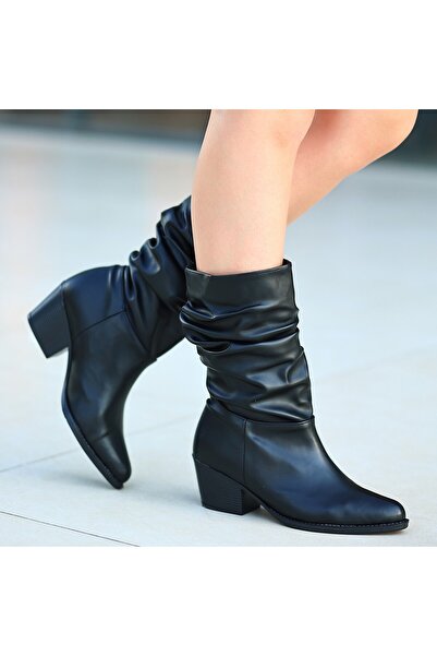 BESKAR Μπότες με τακούνι Yior σε μαύρο δέρμα