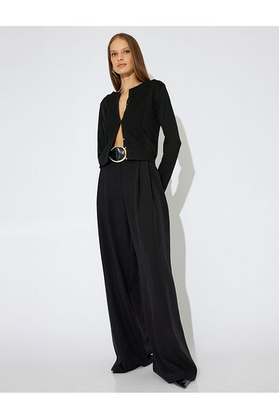 Koton X Zeynep Cushion - Round Neck Buttoned Long Sleeve Knitwear Cardigan