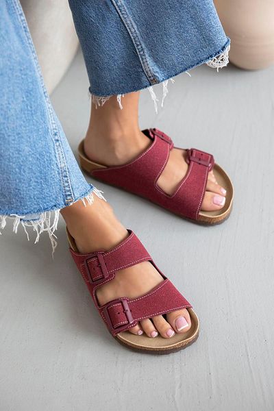 STRASWANS Zahra Women's Buckle Detail Daily Comfort Slippers Claret Red