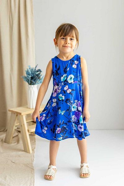 Oliven The Kid Rochie A-Line fără mâneci cu model de flori bleumarin