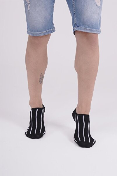 The Socks Company 3 чифта мъжки чорапи с шарки