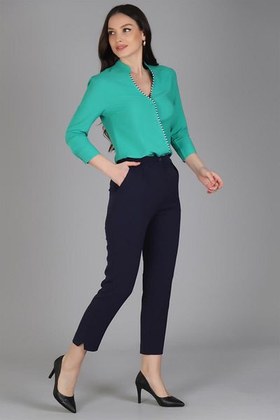 SWEETNESS Pantaloni din stofă cu tăietură morcov albastru bleumarin de damă
