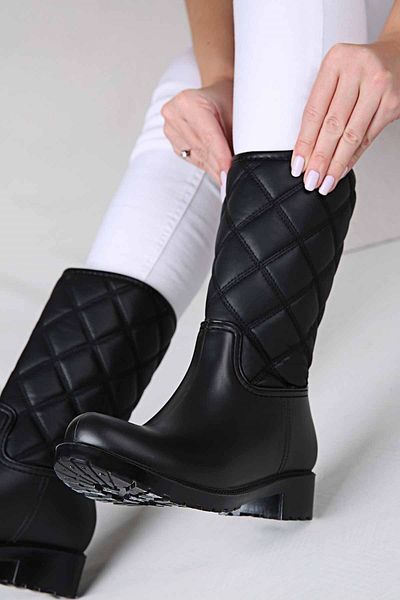 Ccway Cizme de ploaie matlasate de damă negre