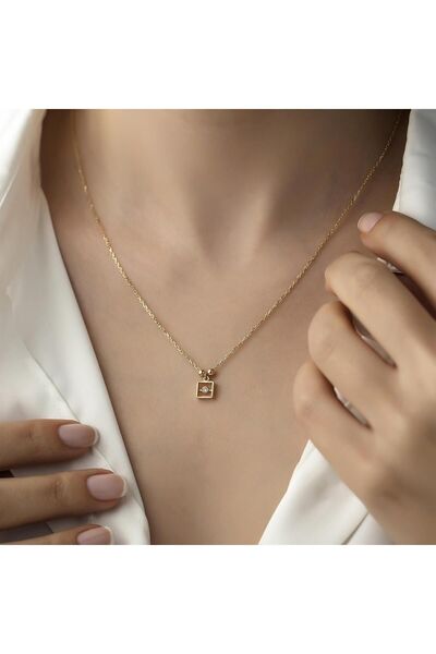 HEMS JEWELLERY 14 Ayar Altın Mini Kare Tek Taş Kolye