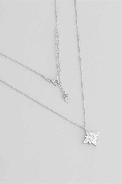 So CHIC... Yasemin Çiçeği 18 Ayar Beyaz Altın Kaplama 45 Cm Gümüş Kolye