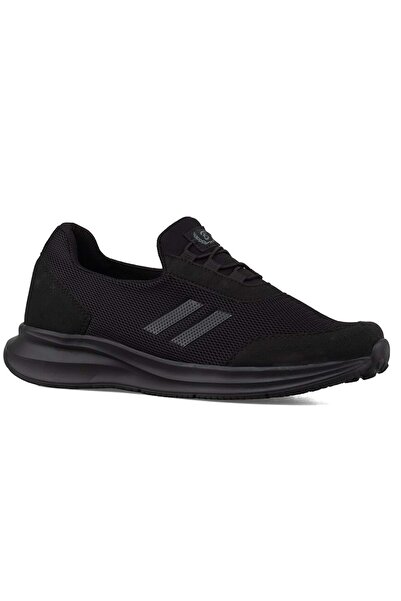 Kids Club Shoes حذاء رياضي بلاك سي 602 Aqa بدون رباط للجنسين باللون الأسود