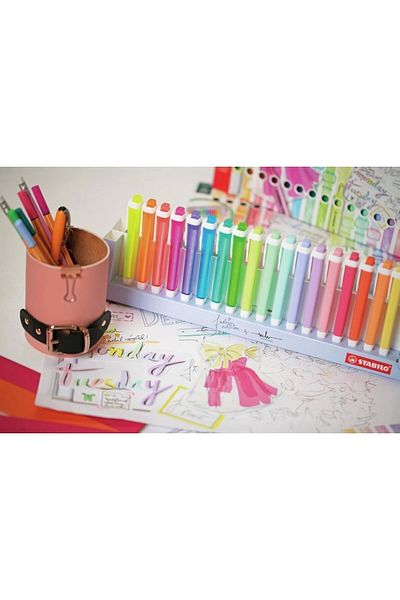 Stabilo 18 Colorful Swing Cool Table Set - New