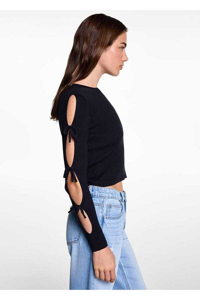 Mango Teen Πουλόβερ με λεπτομέρεια από δέσιμο