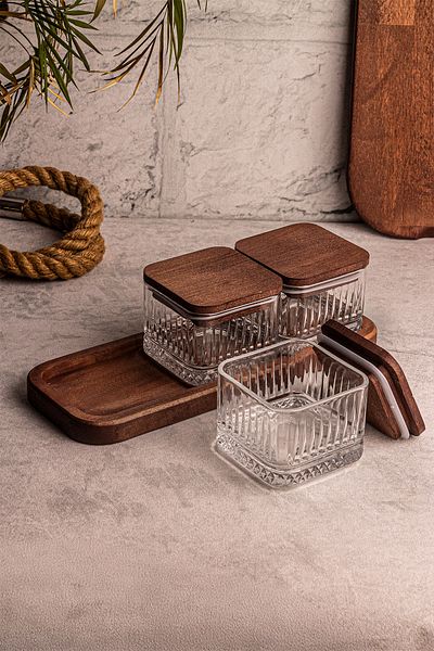 Snippy Bella Square - 4 Piece Glass Snack Bowl with Vacuum Lid and Tray 230 ml