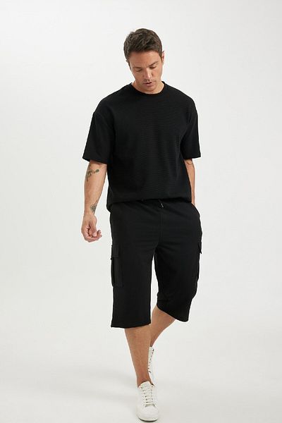 DeFacto Slim Fit Slim Fit Basic ίσιο σορτς Capri με τσέπες T4693az24sm