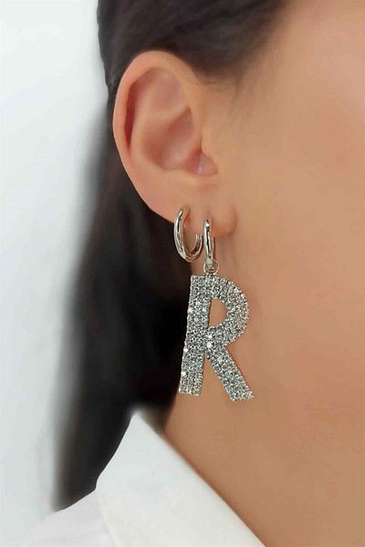Çlk Accessories أقراط كبيرة من الفضة على شكل حرف R من الحجر Taşlıküper