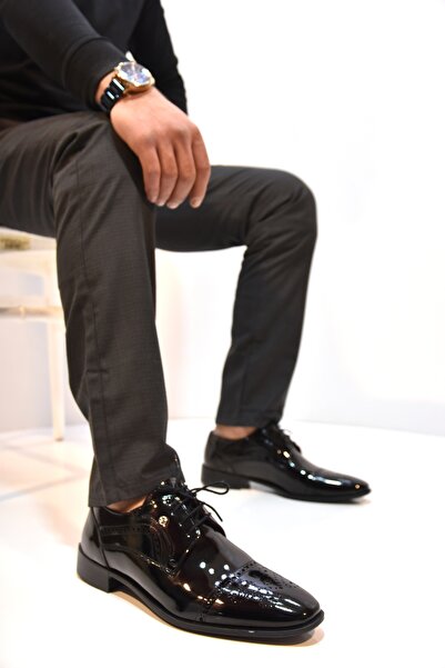 Pierre Cardin 7053 Patent Leather Black Laced Patent Leather Black
