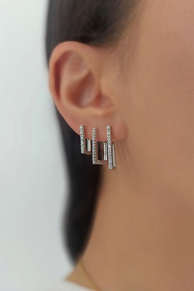 Çlk Accessories مجموعة من 3 قطع من الأقراط الحجرية المربعة Trküpe34916