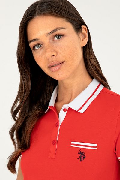 U.S. Polo Assn. Γυναικείο κόκκινο μπλουζάκι πόλο με λαιμόκοψη 50285842 -vr213